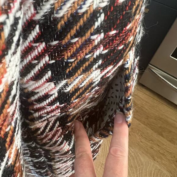 CAbi SZ M Women’s Regency Coat Belted Tweed Noble Plaid Wool Blend Fringe Hem - Picture 8 of 11